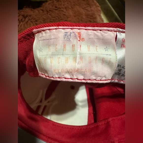 Red NY Logo Baseball Cap - Classic Team Style - Picture 9 of 10